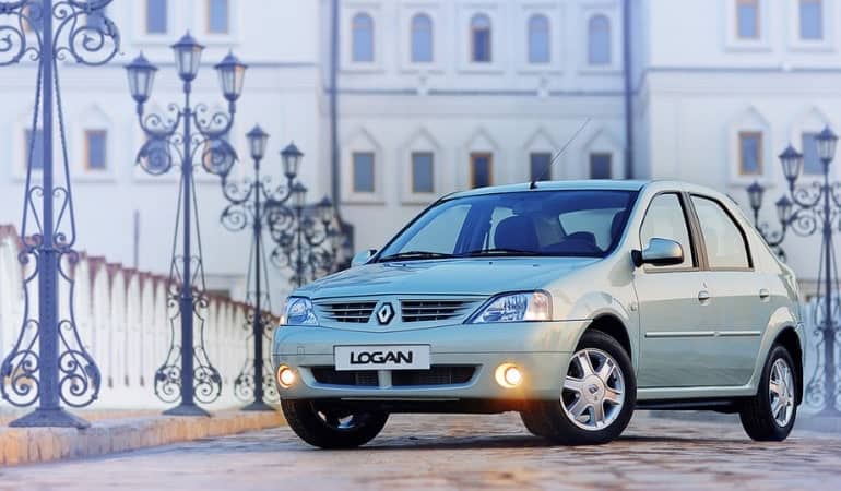 Расход топлива Рено Логан (Renault Logan): 1,4-1,6 +отзывы владельцев