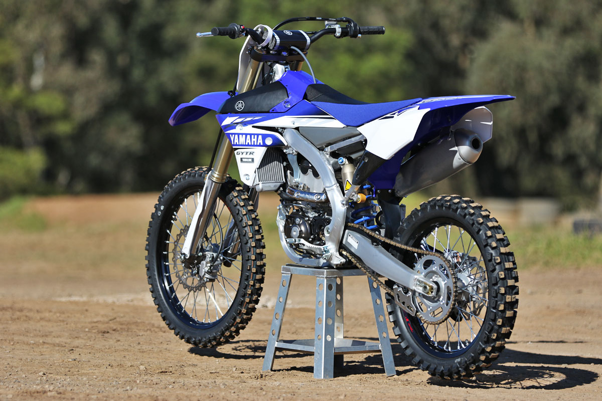 кроссовые мотоциклы мощностью 250 кубов Yamaha yz250f
